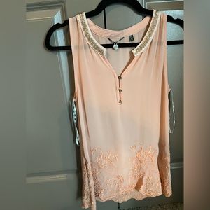 BLE Sleevless Blouse